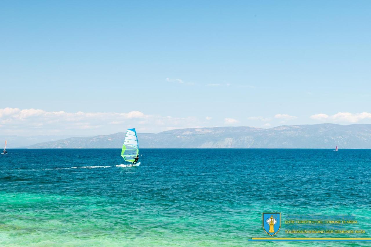 Yourcroatiaholiday - Villa With 6 Rooms Drenje  Zewnętrze zdjęcie