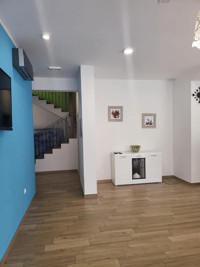 Yourcroatiaholiday - Villa With 6 Rooms Drenje  Zewnętrze zdjęcie